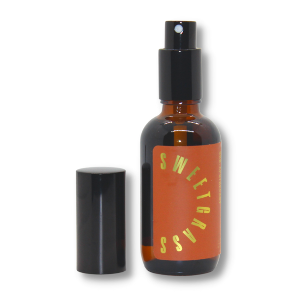 URB APOTHECARY Sweetgrass Facial Mist Room Spray open spray bottle